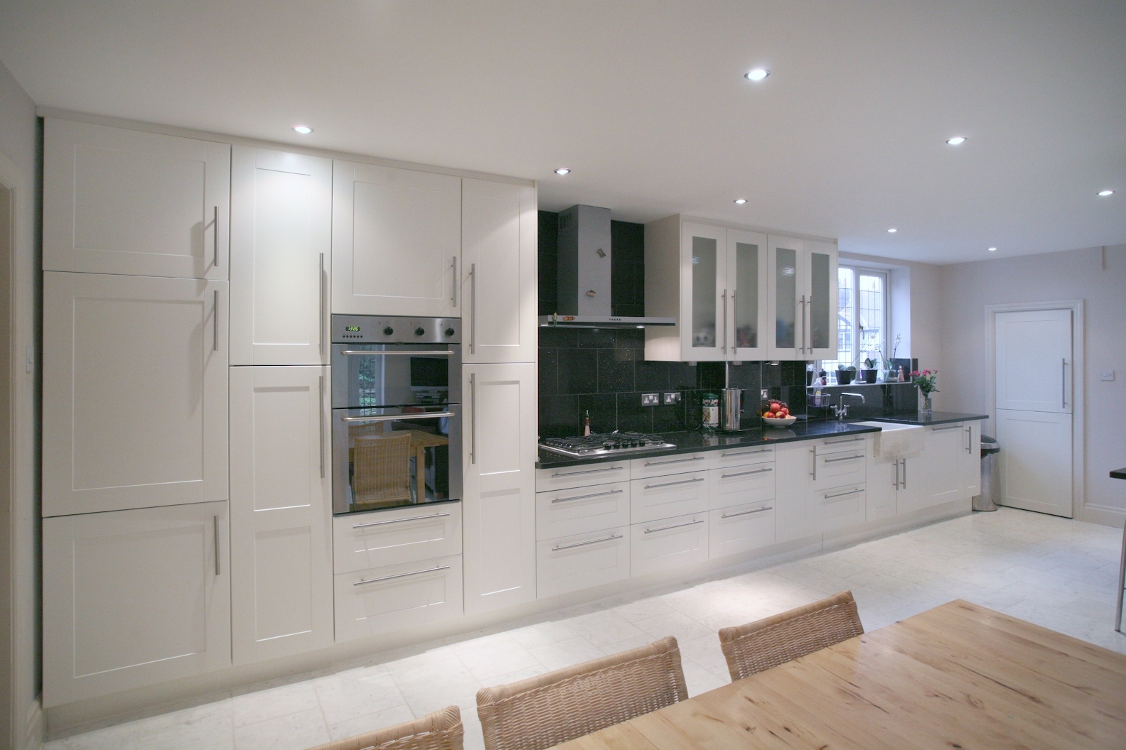 24 Highfield Rd  005 - INT.JPG